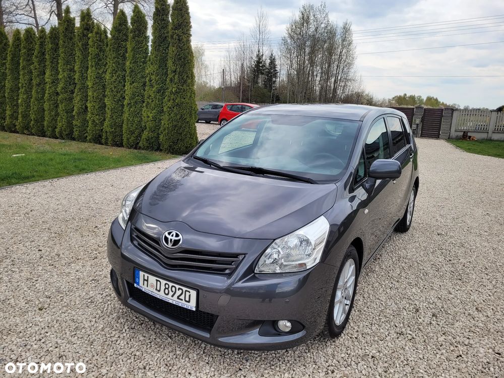 Toyota Verso 1.8 5-Sitzer Life - 1