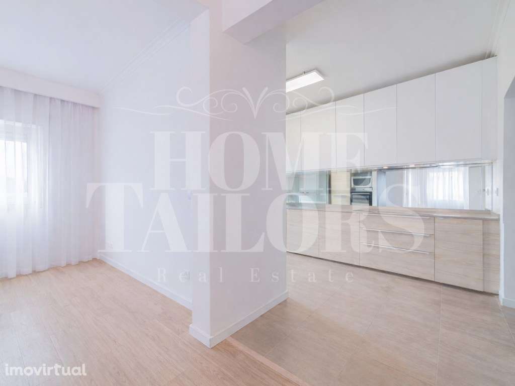 Duplex T4 Totalmente Renovado em Moradia Isolada Queijas - Grande imagem: 5/29