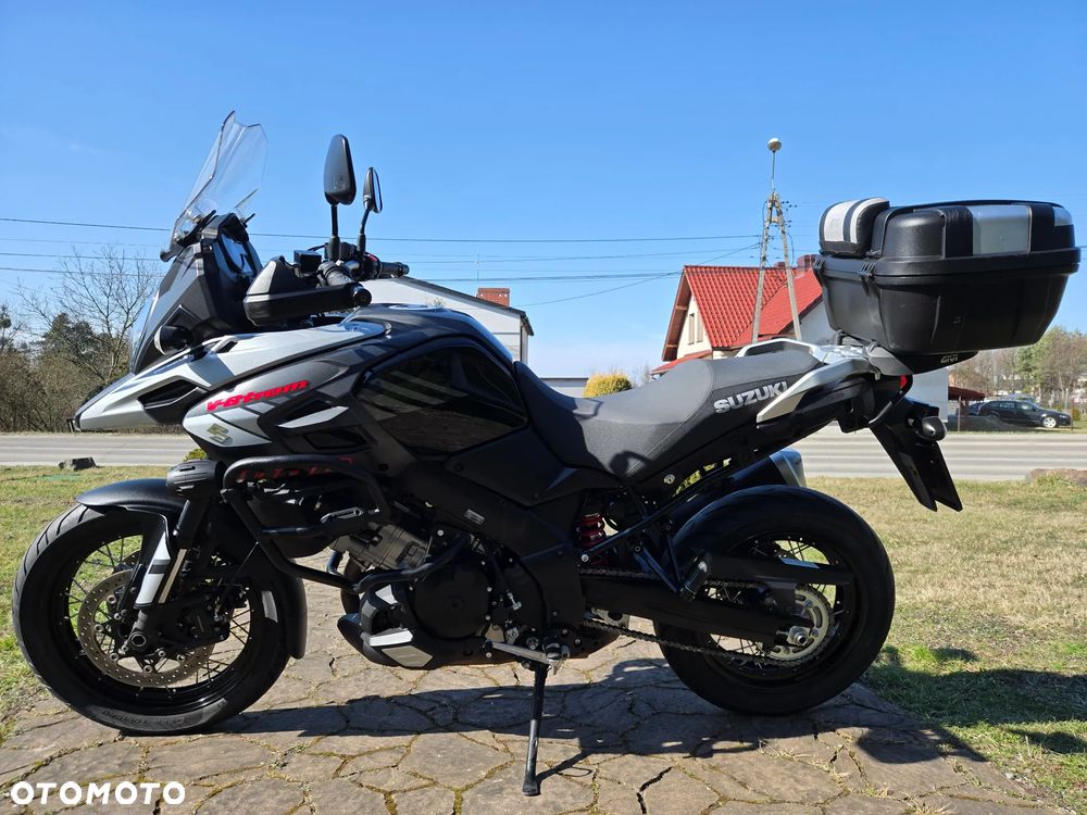 Suzuki V-STROM - 5
