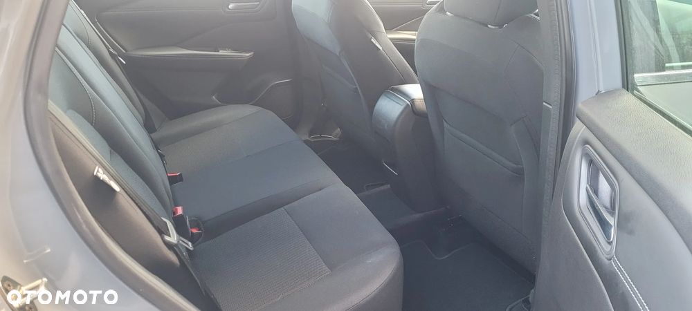 Nissan Qashqai 1.3 DIG-T MHEV Acenta Xtronic - 17