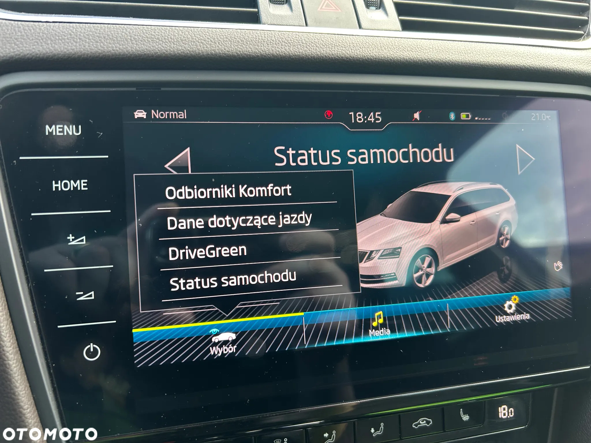 Skoda Octavia Combi 2.0 TDI 4x4 DSG L&K - 35