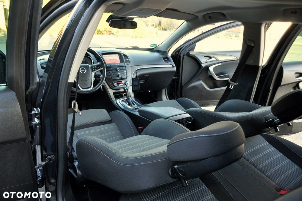 Opel Insignia - 27