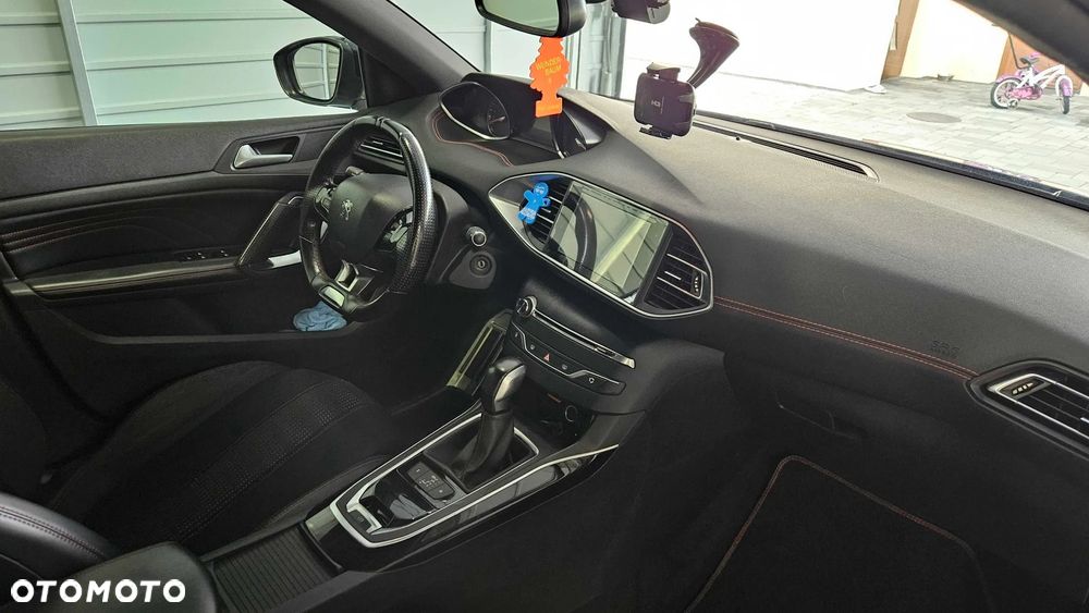 Peugeot 308 BlueHDi FAP 150 EAT6 Stop&Start GT-Line Edition - 21