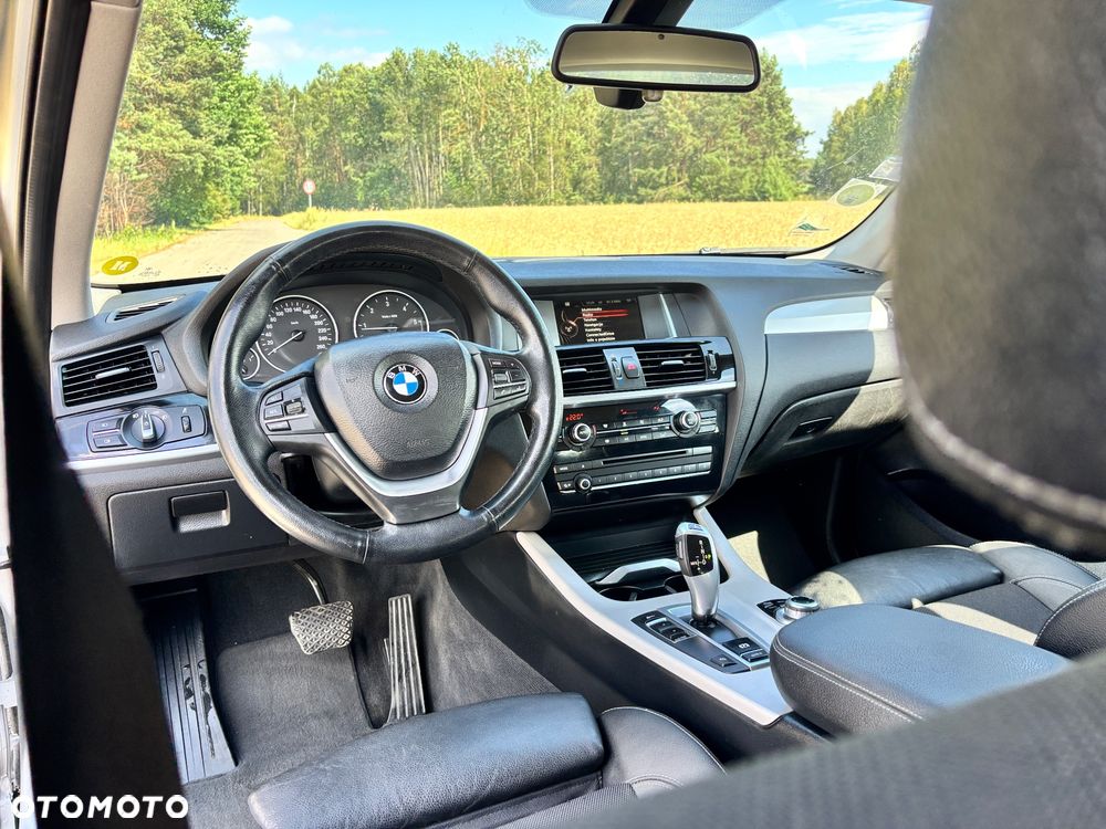 BMW X3 sDrive18d xLine - 12