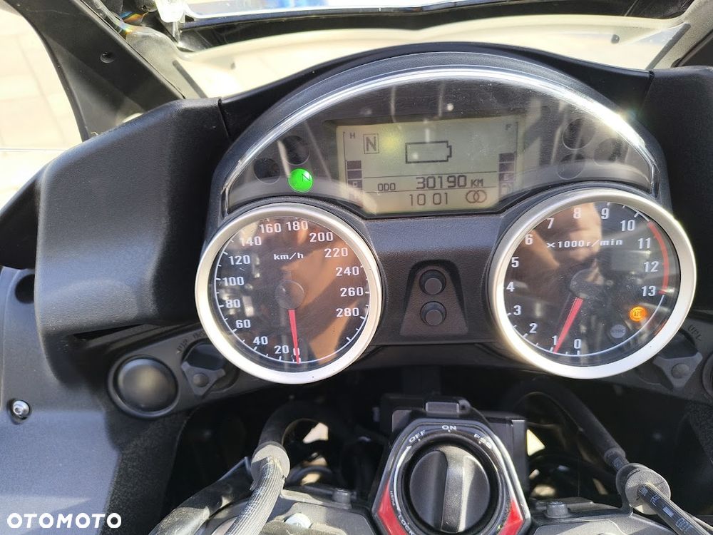 Kawasaki GTR - 4