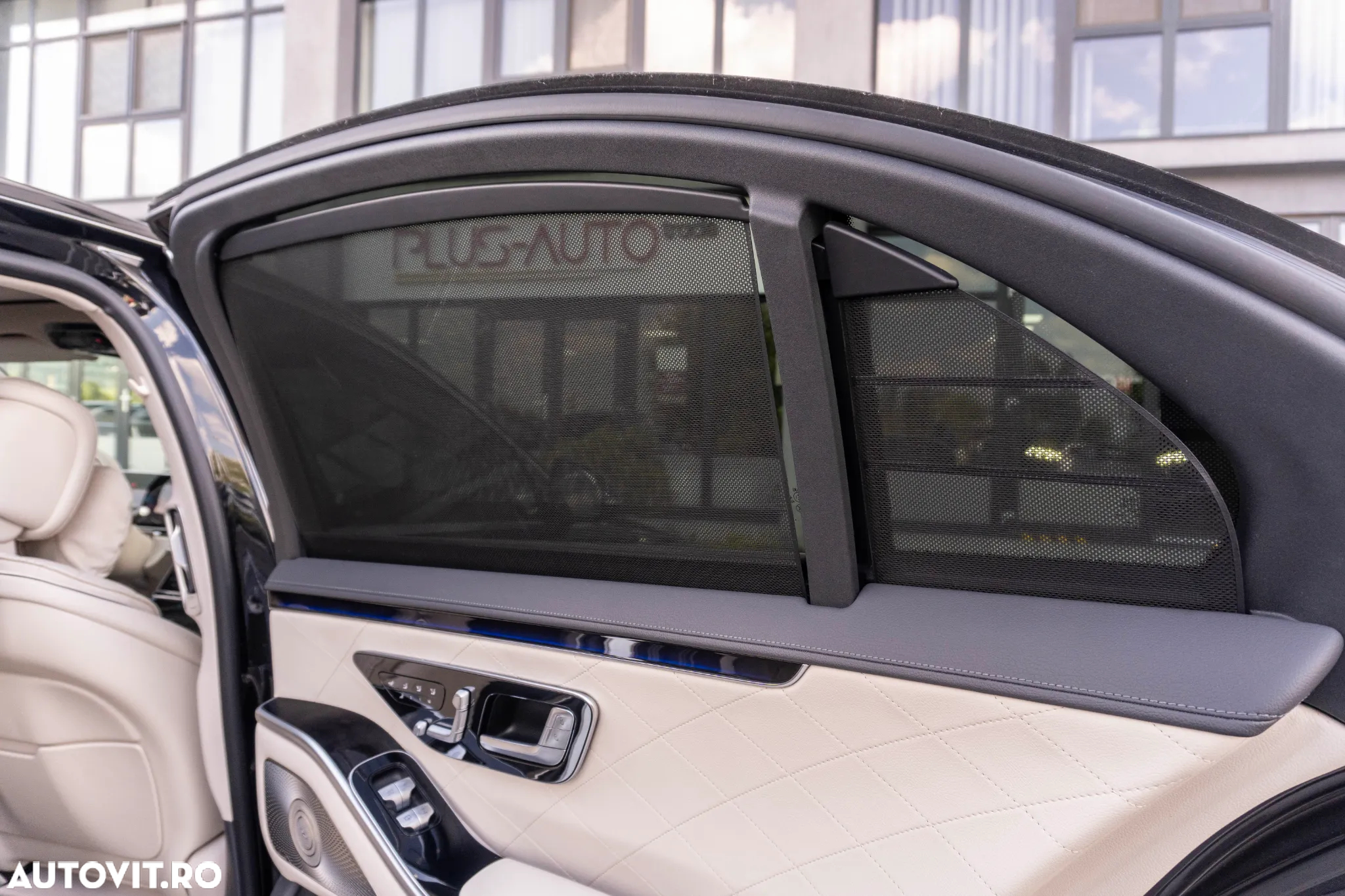 Mercedes-Benz S 400 d 4MATIC Long Aut - 35