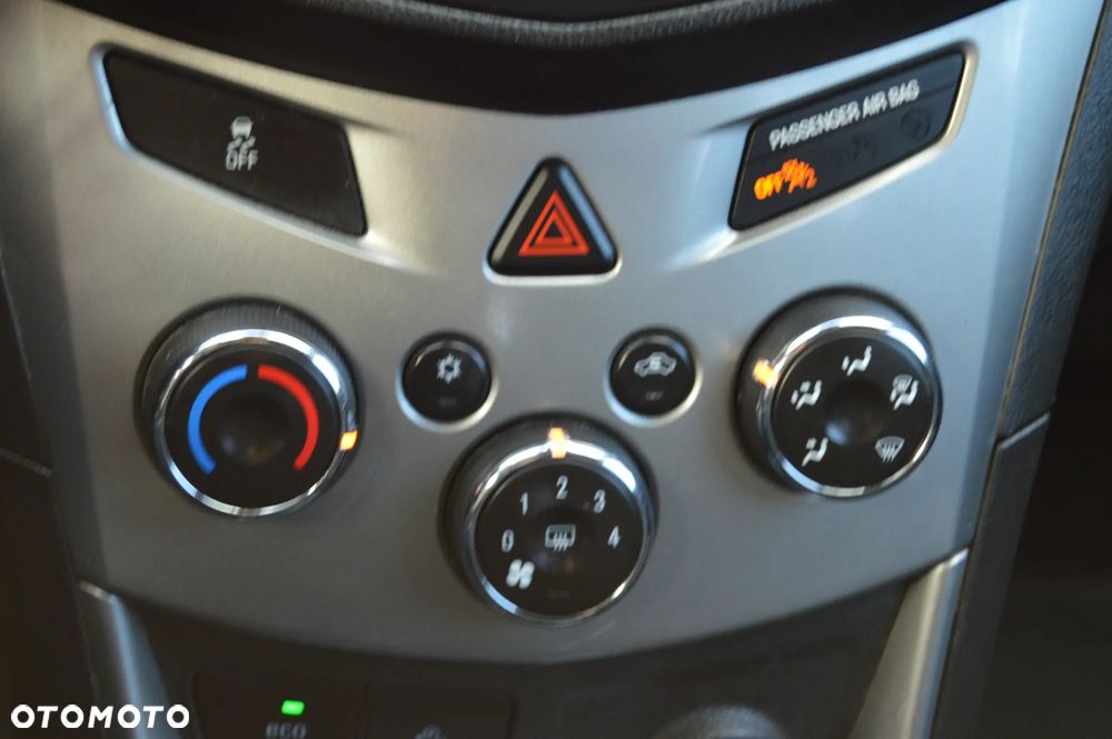 Chevrolet Trax 1.6 LT - 26