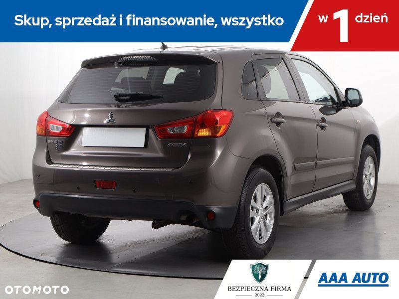 Mitsubishi ASX - 6