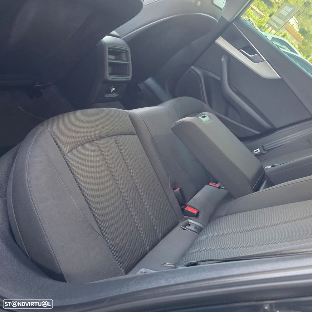 Audi A4 35 TDI Advanced S tronic - 37