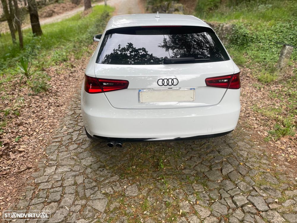 Audi A3 2.0 TDI S line Sport Pack - 2