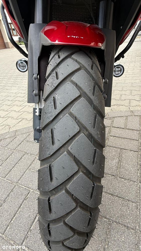 Benelli TRK 502X - 11