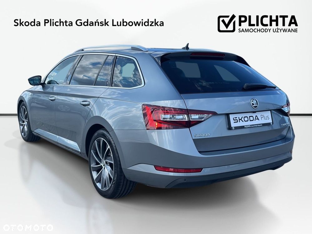 Skoda Superb 2.0 TSI L&K DSG - 38