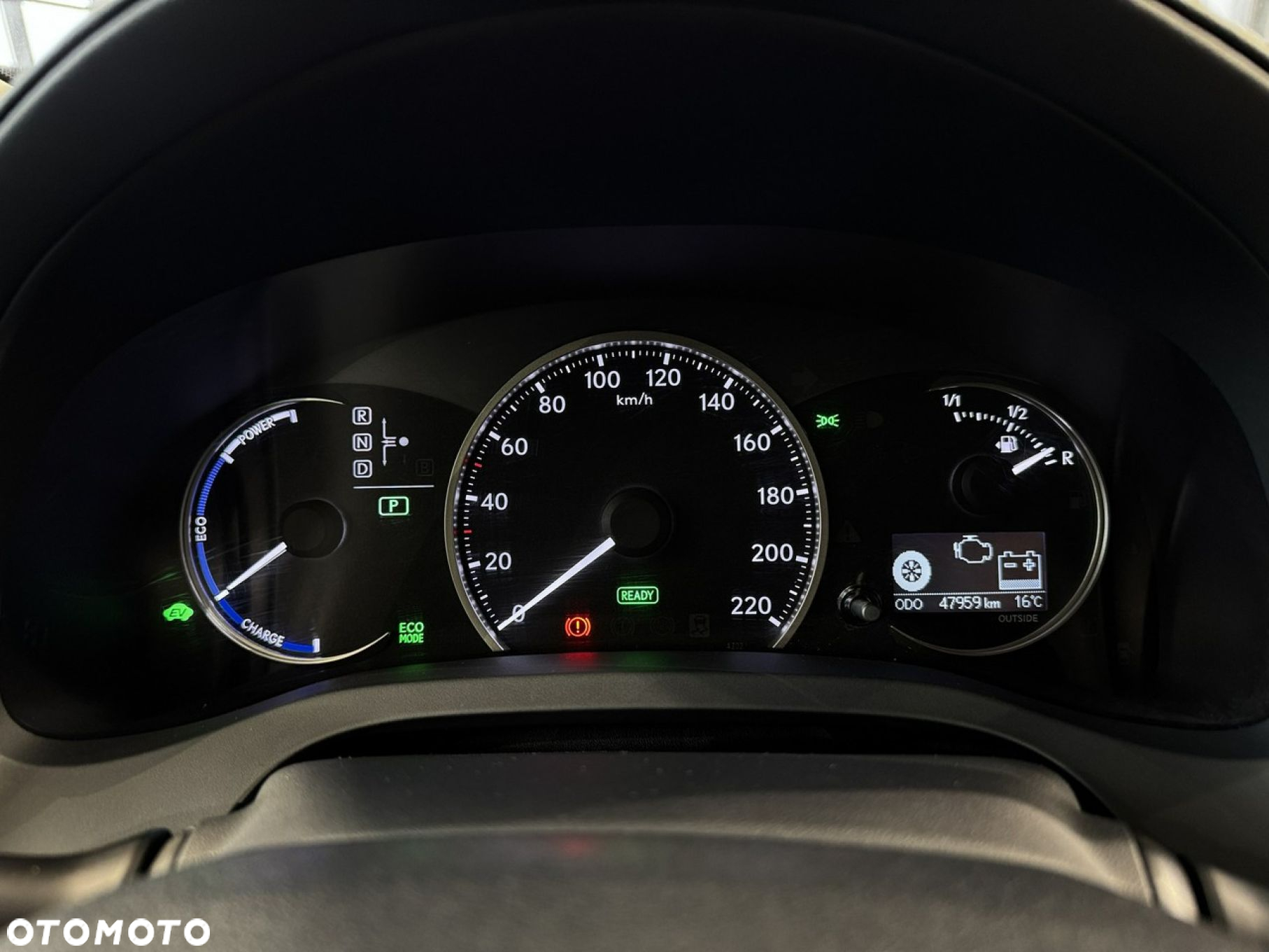 Lexus CT - 23