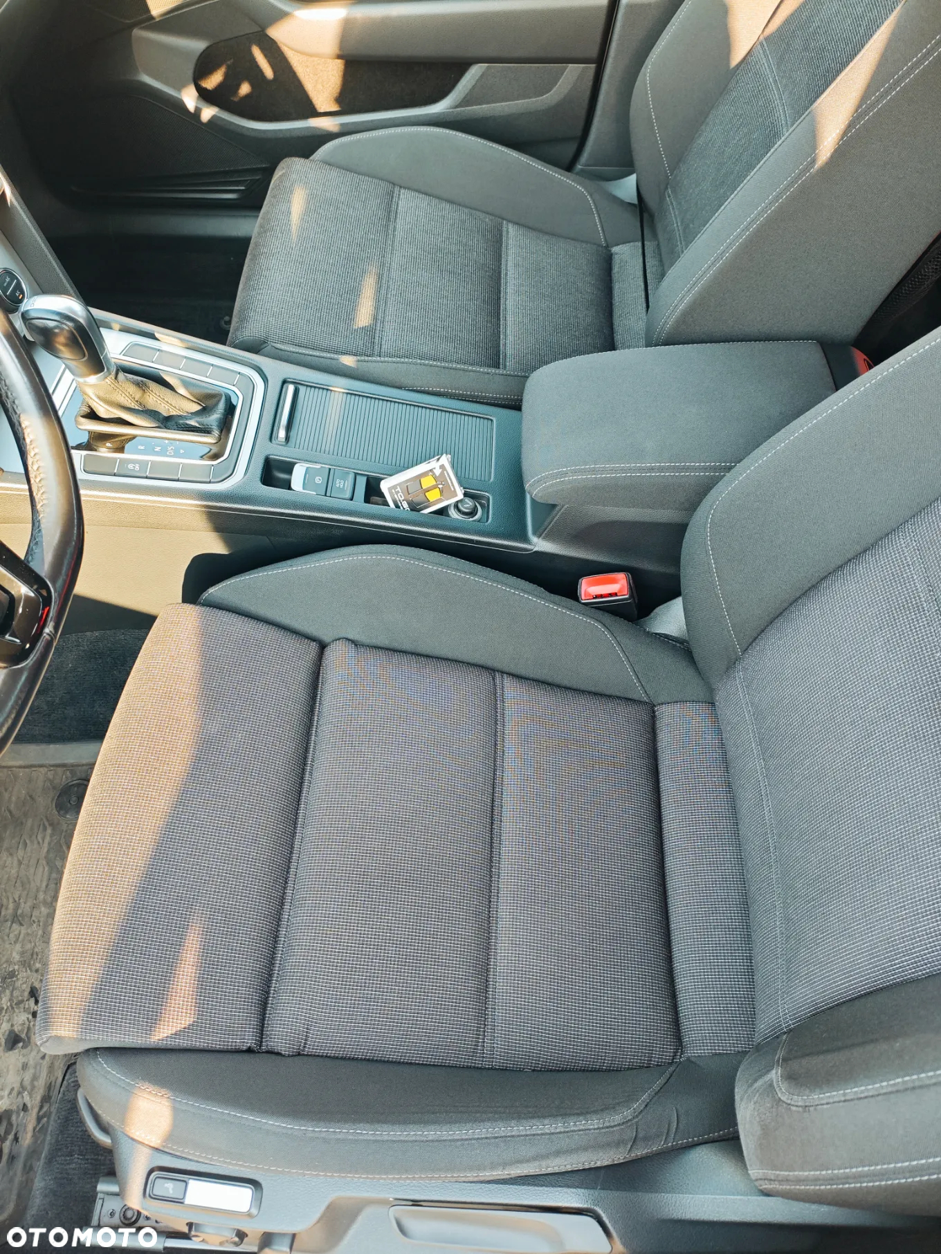 Volkswagen Passat 2.0 TDI BMT Comfortline DSG - 11