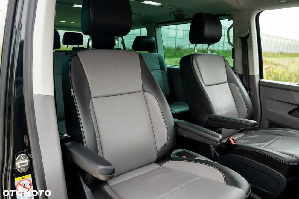 Volkswagen Caravelle 2.0 BiTDI L2 Highline 4Motion DSG - 28