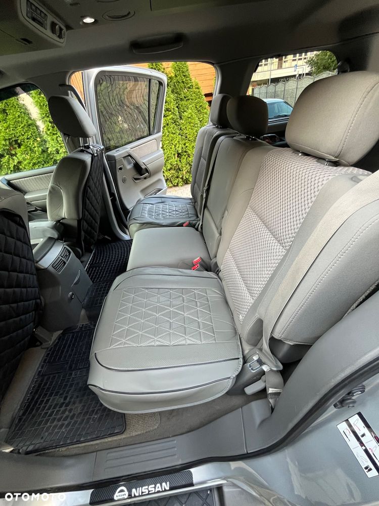 Nissan Armada 2006