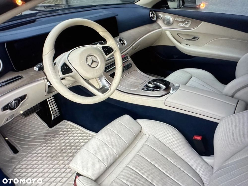 Mercedes-Benz Klasa E 300 9G-TRONIC AMG Line - 11