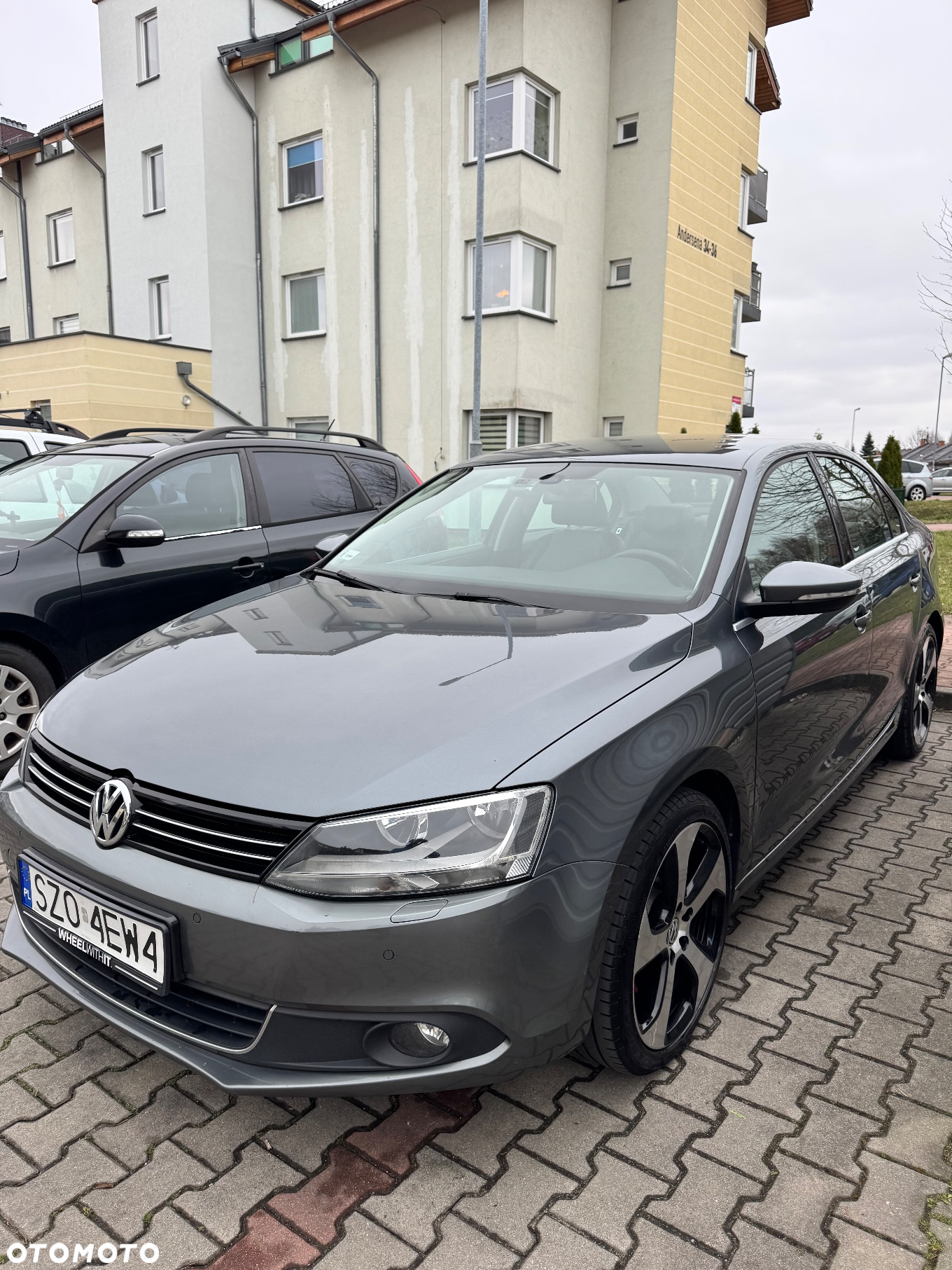 Volkswagen Jetta - 3