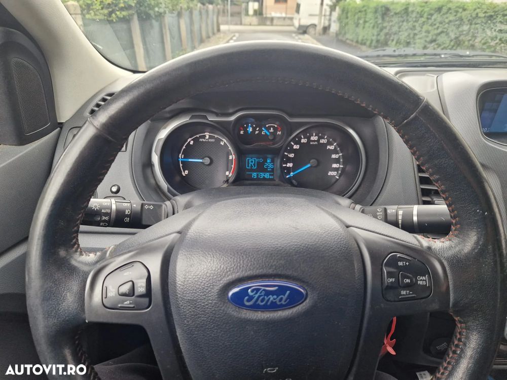 Ford Ranger Pick-Up 4x4 Cabina Dubla WILDTRACK Aut. - 11