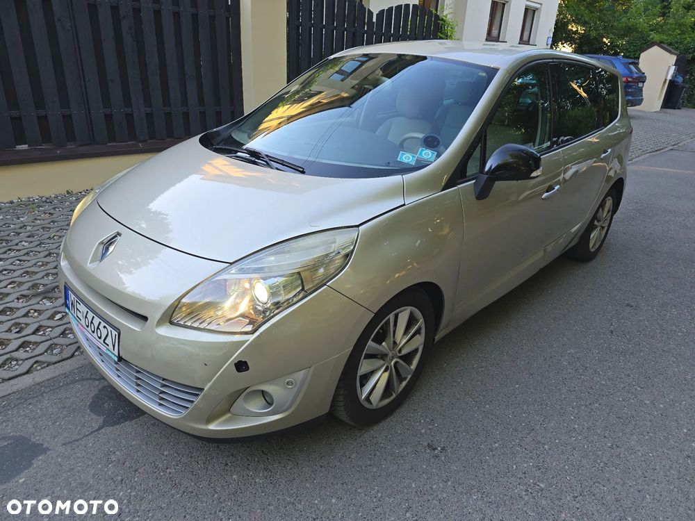 Renault Scenic - 3