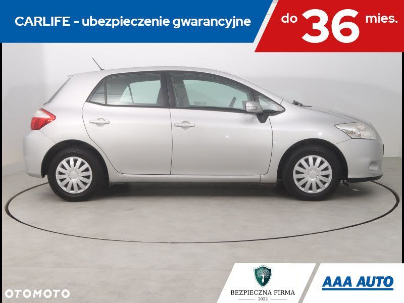 Toyota Auris - 7