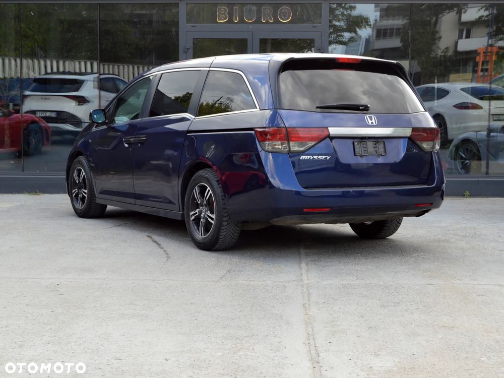 Honda Odyssey 3.5 LX - 5