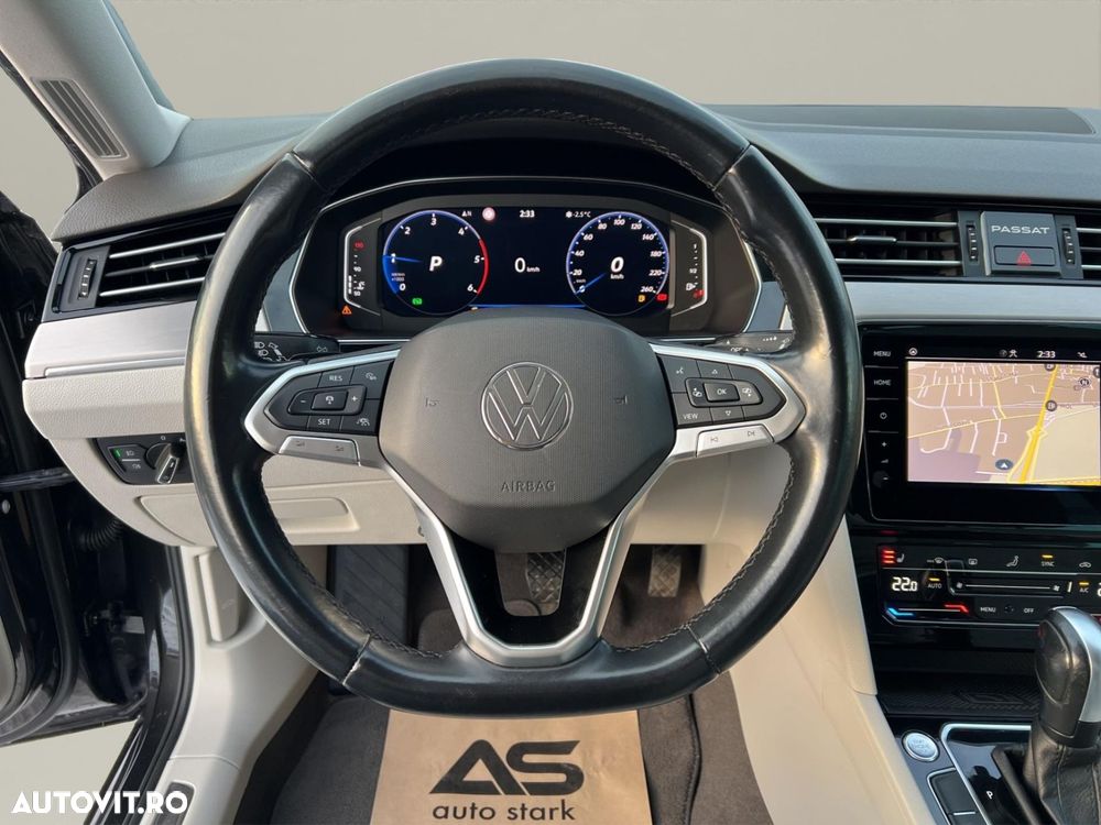 Volkswagen Passat 2.0 TDI SCR DSG Elegance - 22