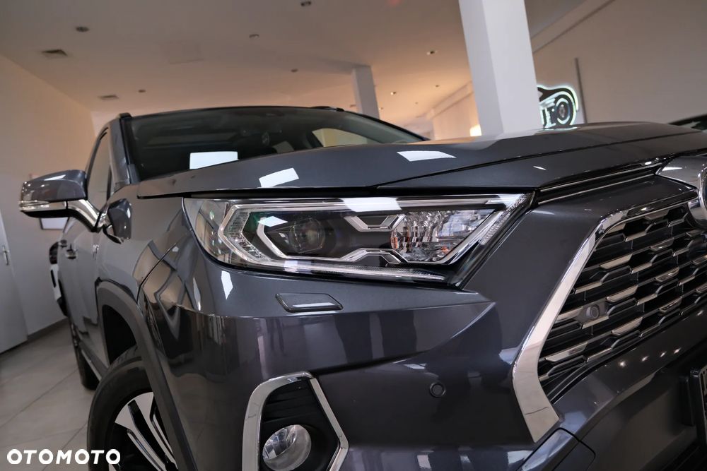 Toyota RAV4 2.5 Hybrid Black Edition by JBL 4x4 - 6