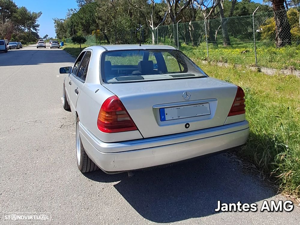 Mercedes-Benz C 250 - 5