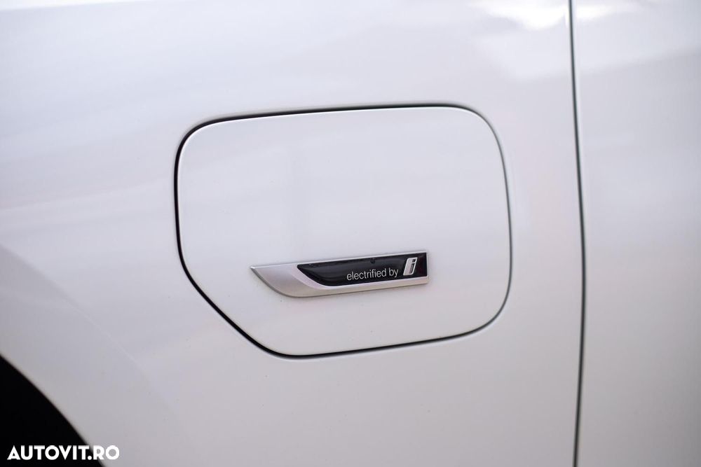 BMW Seria 3 320e Aut. - 11