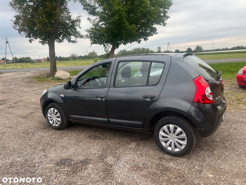 Dacia Sandero - 7