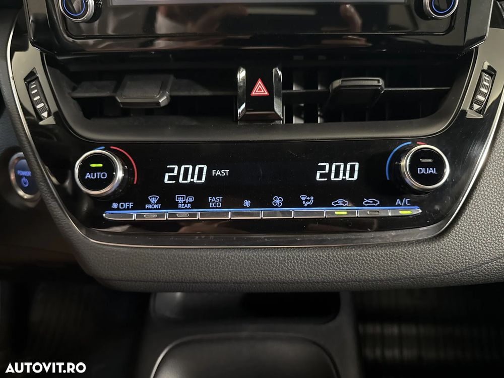 Toyota Corolla - 19