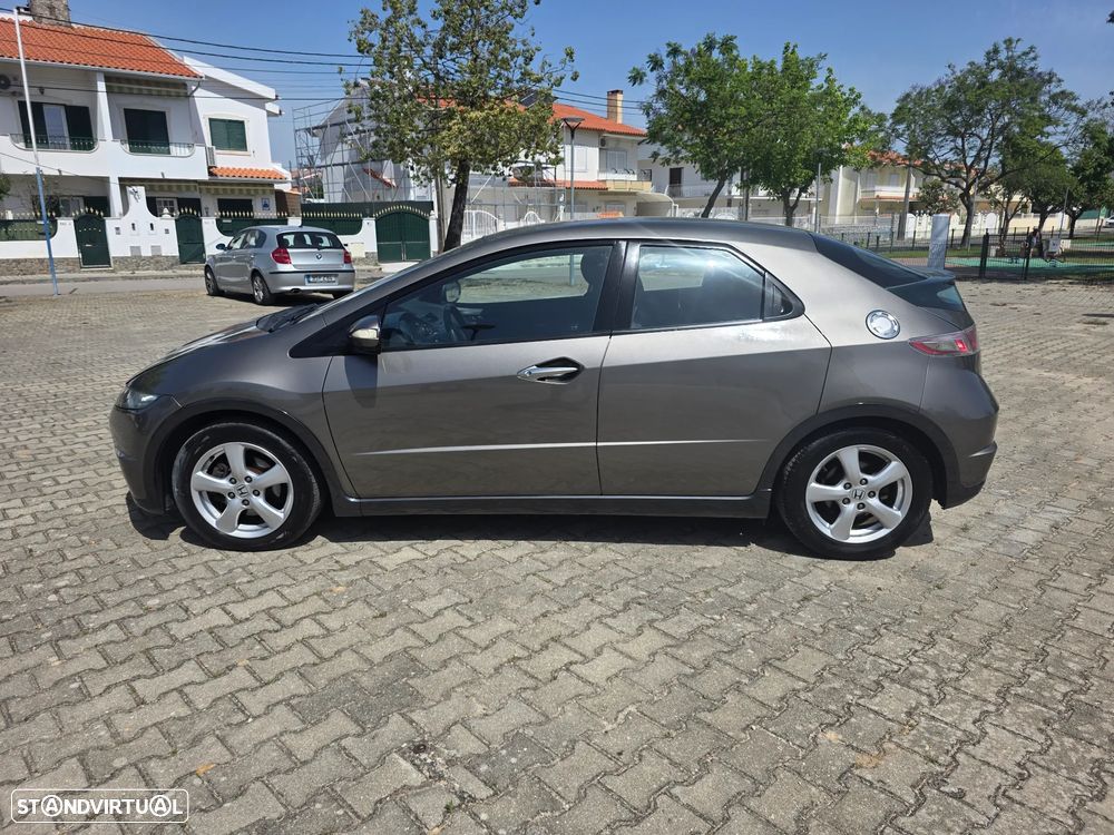 Honda Civic 1.4 i-VTEC Sport Edition - 29
