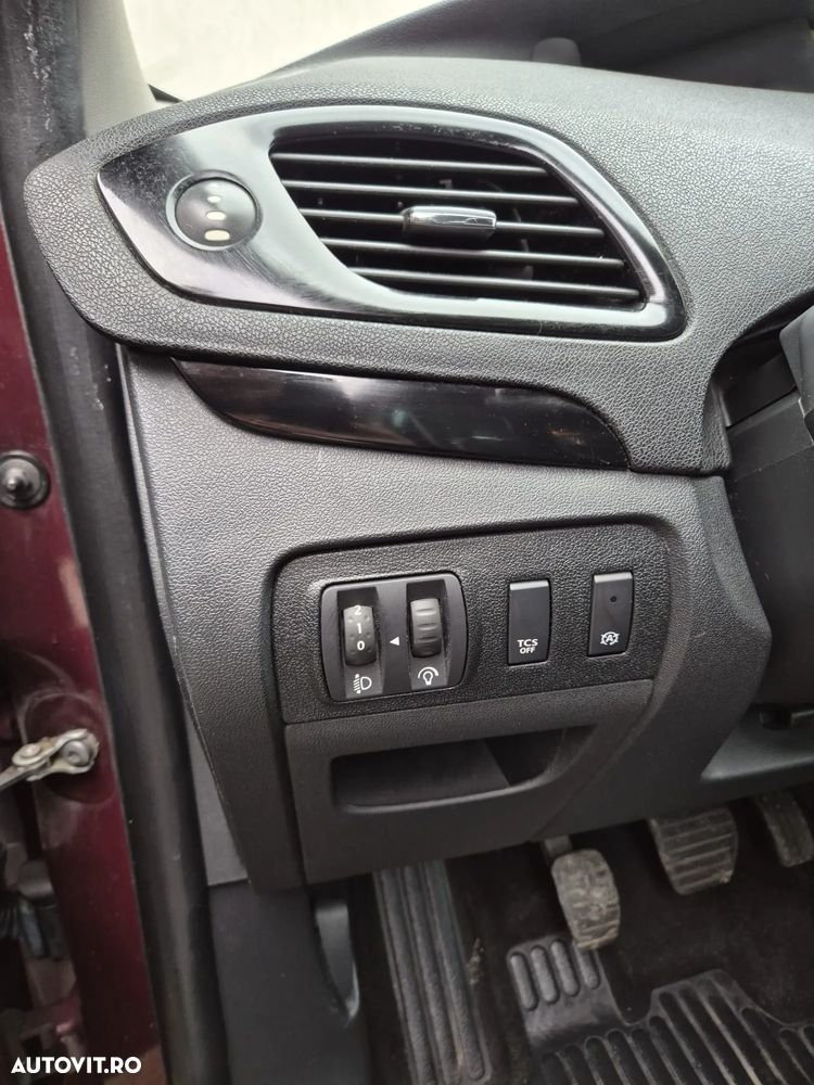 Renault Grand Scenic Energy dCi 130 Euro 6 S&S Xmod Bose Edition - 19