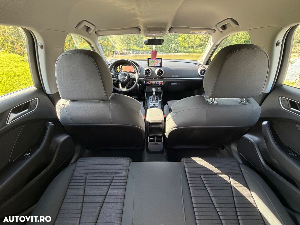 Audi A3 2.0 TDI S tronic Sport - 19