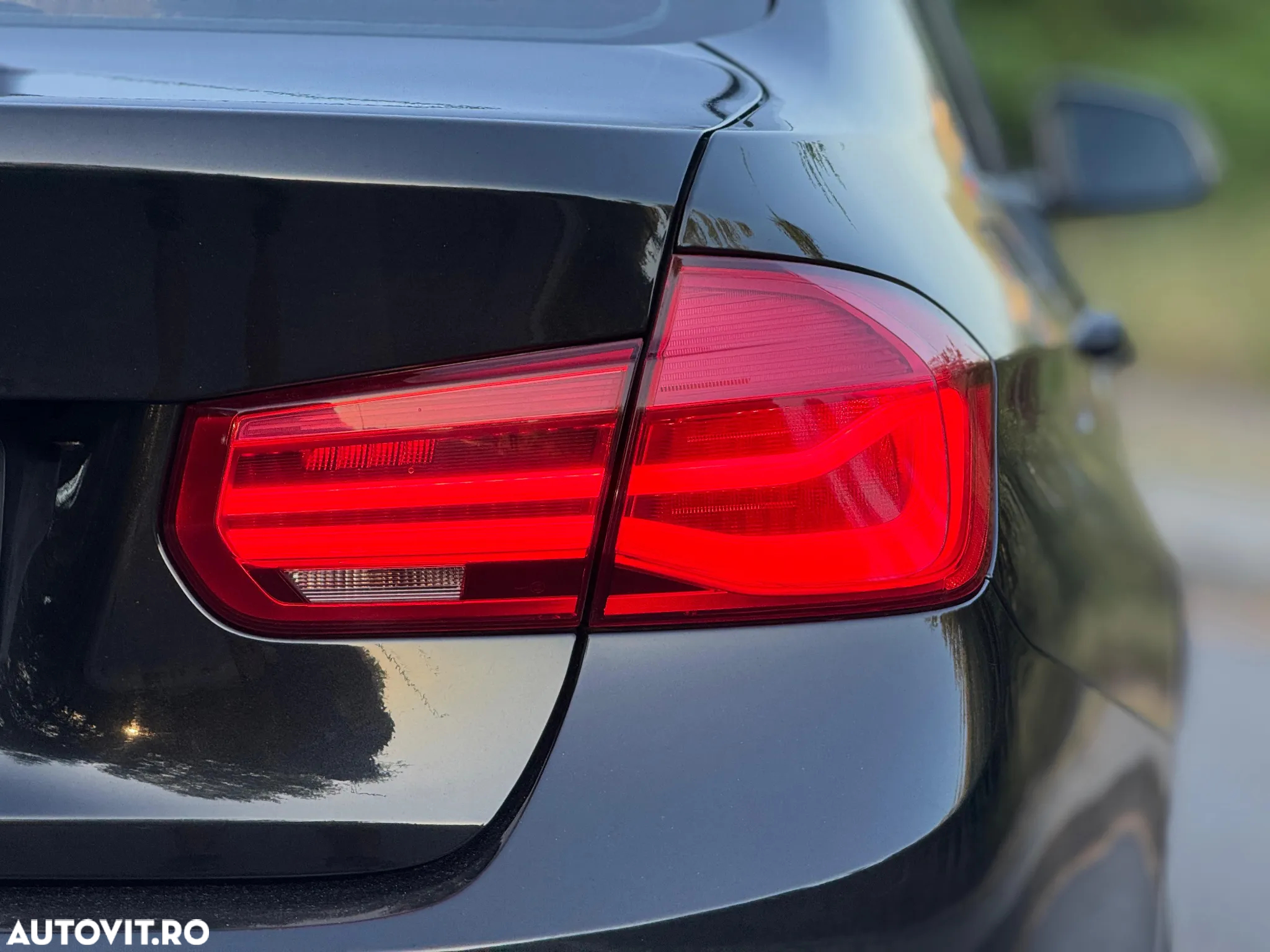 BMW Seria 3 318i Aut. Advantage - 31