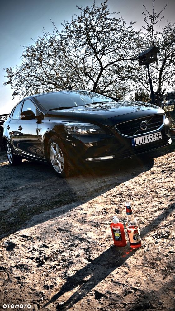 Volvo V40 D2 Momentum - 18