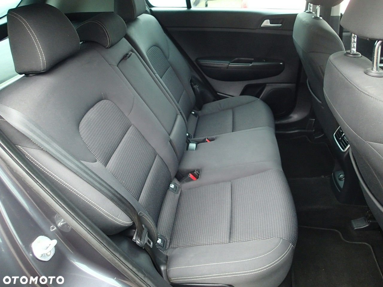 Kia Sportage 1.7 CRDI 2WD ISG Spirit - 11