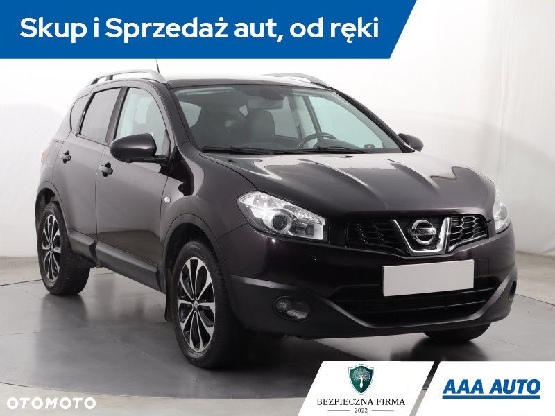 Nissan Qashqai - 2