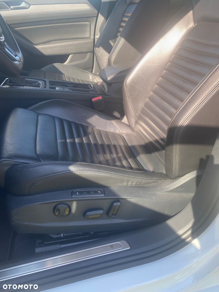 Volkswagen Passat 2.0 TDI BMT Highline DSG - 11
