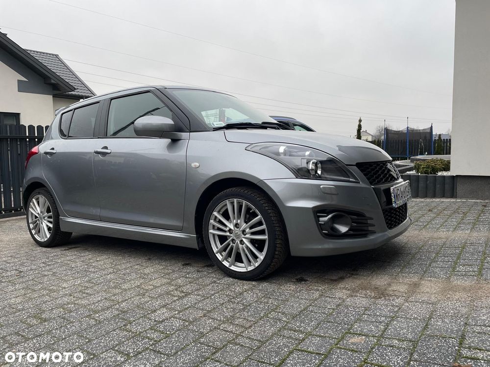 Suzuki Swift - 1