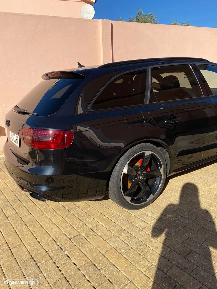 Audi A4 Avant 2.0 TDI DPF S line Sport Pack - 5