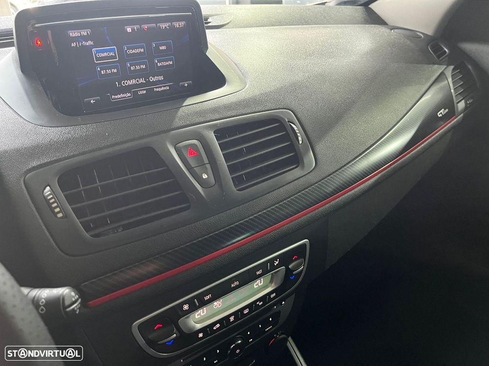 Renault Mégane Sport Tourer 1.5 dCi GT Line SS - 21