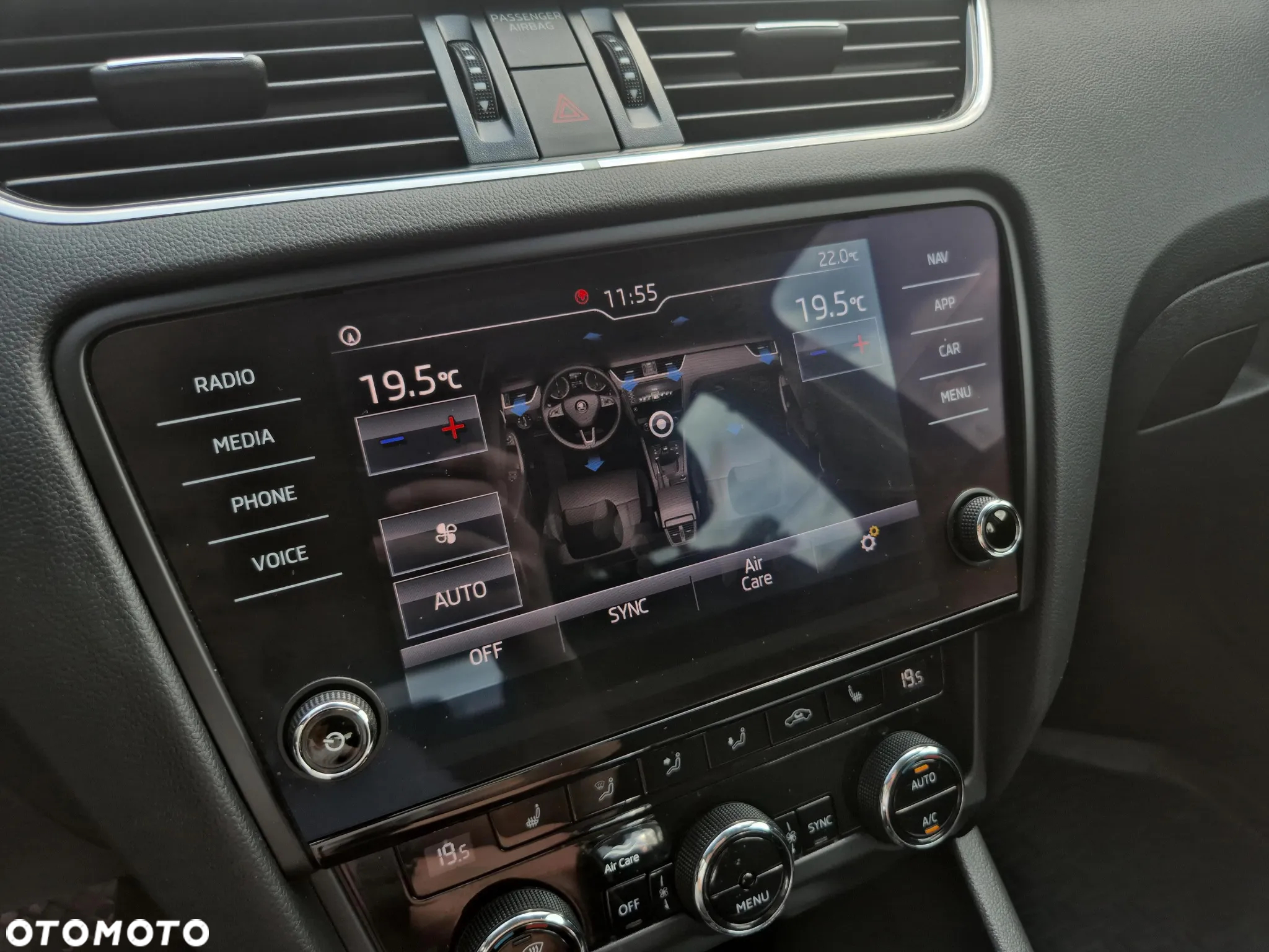 Skoda Octavia 1.5 TSI ACT Style DSG - 33
