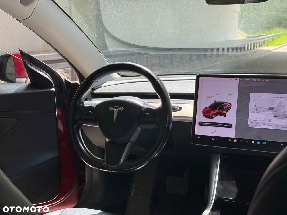 Tesla Model 3 - 15