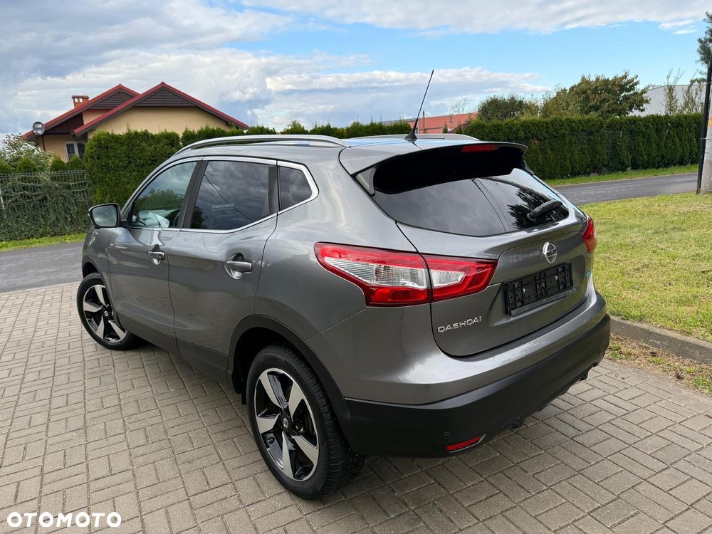 Nissan Qashqai 1.5 dCi Tekna - 11