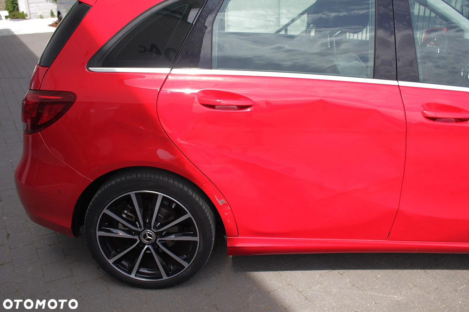 Mercedes-Benz Klasa B 180 (BlueEFFICIENCY) - 8