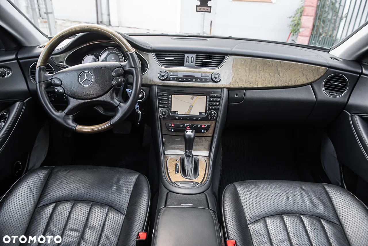 Mercedes-Benz CLS 350 CGI 7G-TRONIC Grand Edition - 27