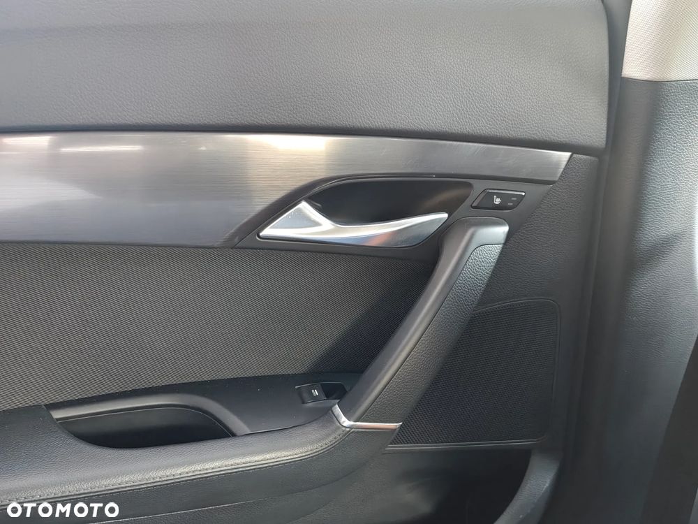 Hyundai i40 i40cw 1.7 CRDi Fifa World Cup Edition - 18