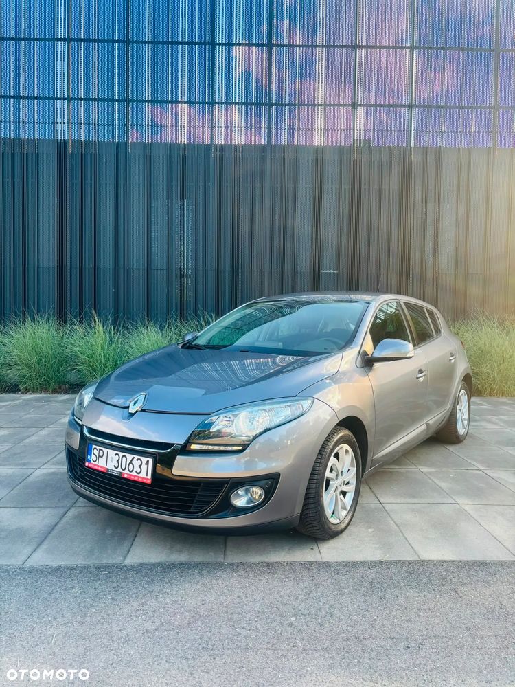 Renault Megane ENERGY TCe 115 Start & Stop Bose Edition - 4